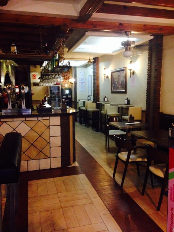 Hotel El Mano Huéscar Εξωτερικό φωτογραφία