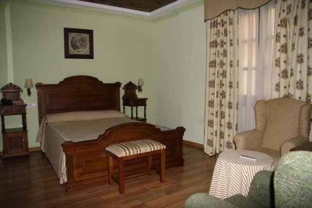 Hotel El Mano Huéscar Δωμάτιο φωτογραφία